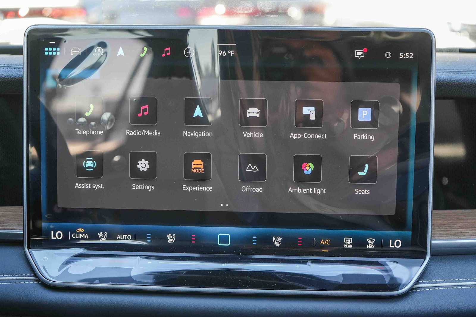 Thumbnail: 2026 Volkswagen Tiguan - 16