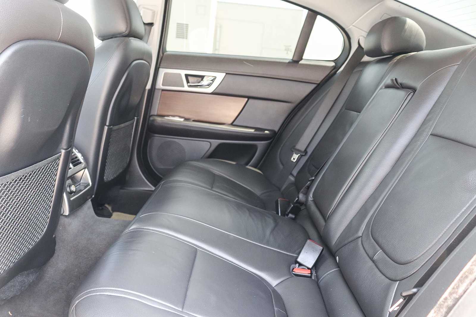 Thumbnail: 2015 Jaguar XF - 18