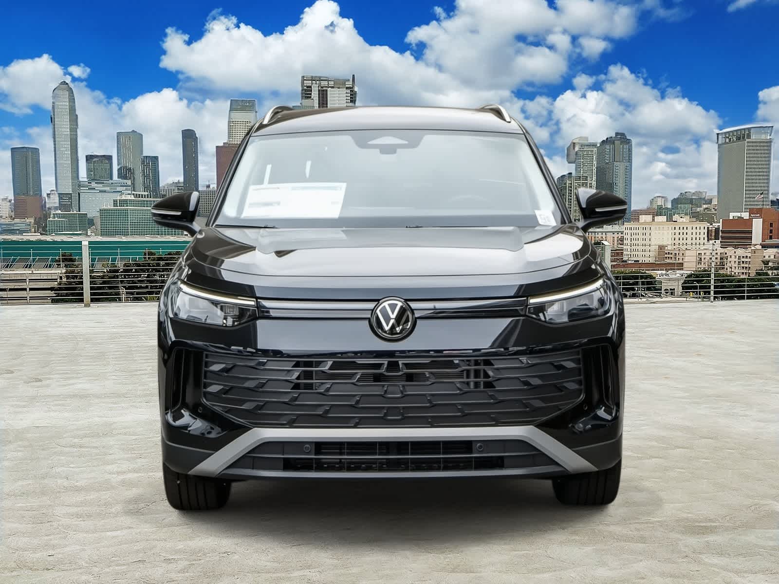 Thumbnail: 2026 Volkswagen Tiguan - 2