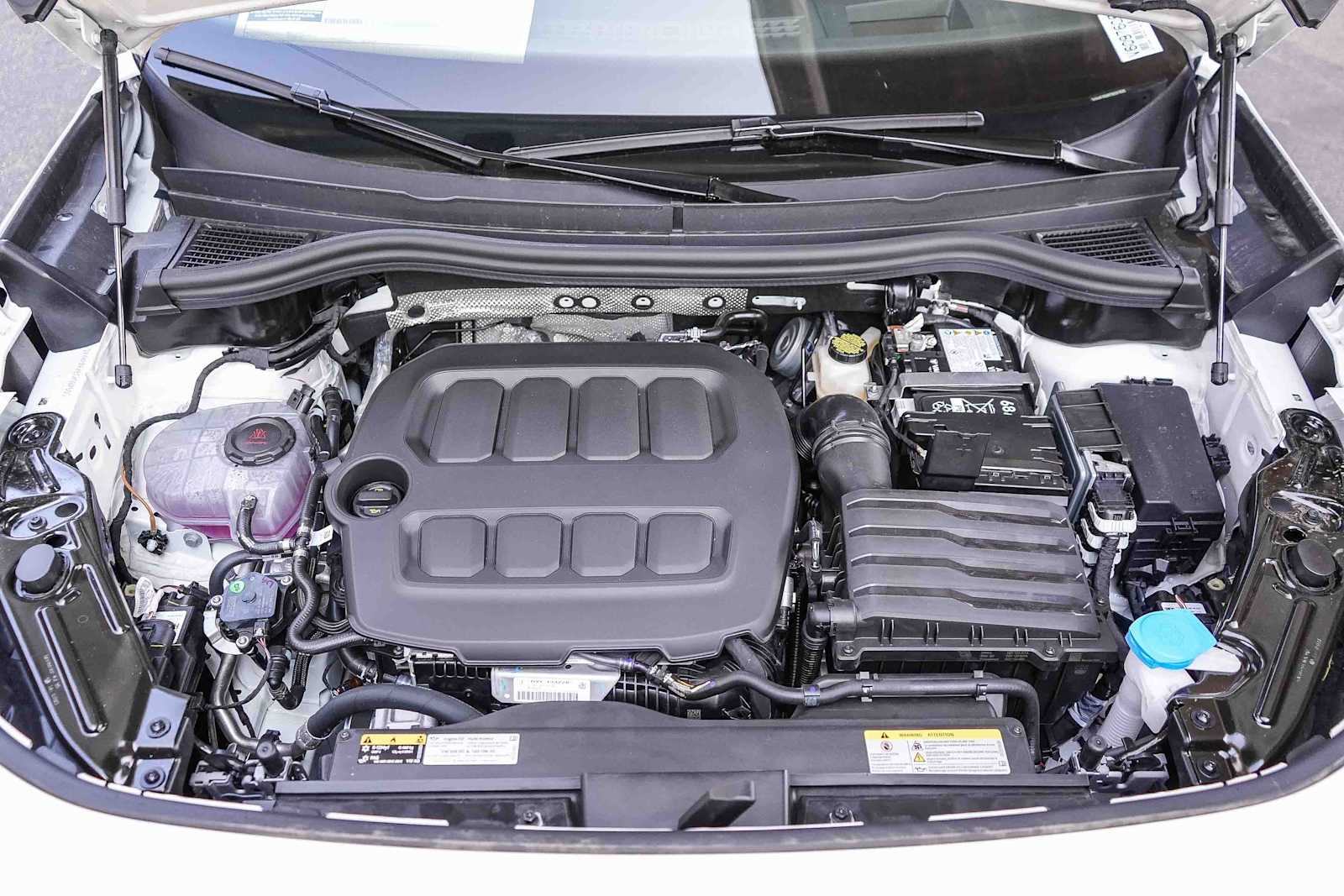 Thumbnail: 2026 Volkswagen Tiguan - 13
