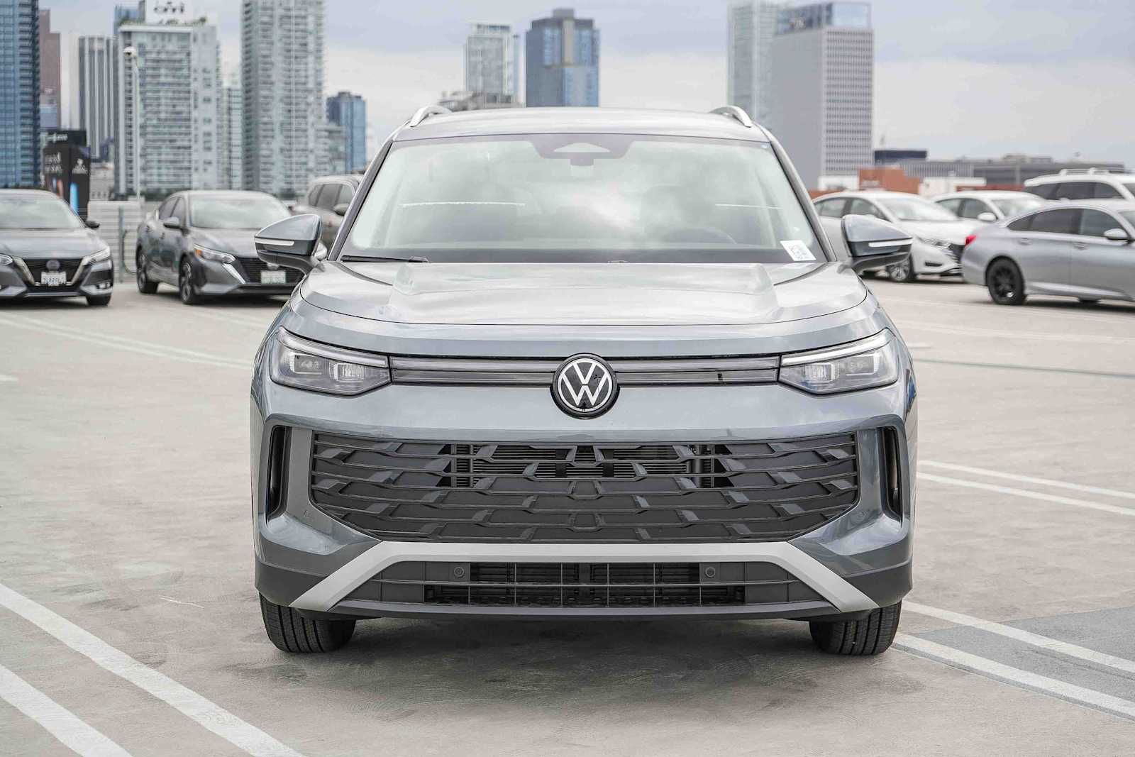 Thumbnail: 2026 Volkswagen Tiguan - 2