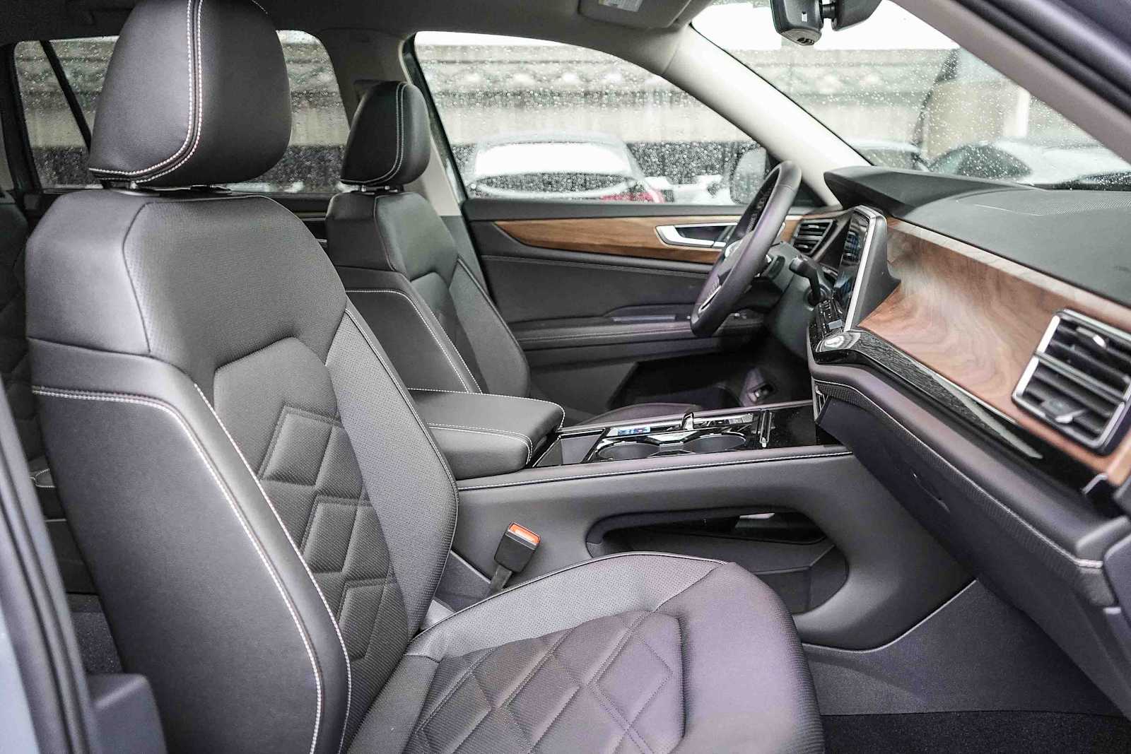 Thumbnail: 2026 Volkswagen Atlas - 17