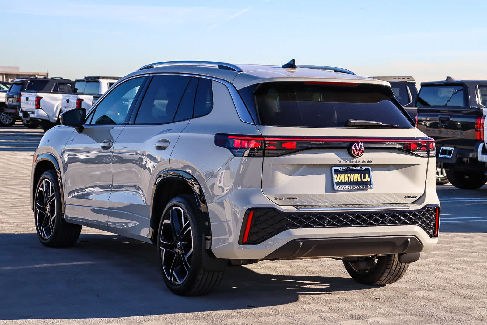 Thumbnail: 2026 Volkswagen Tiguan - 6