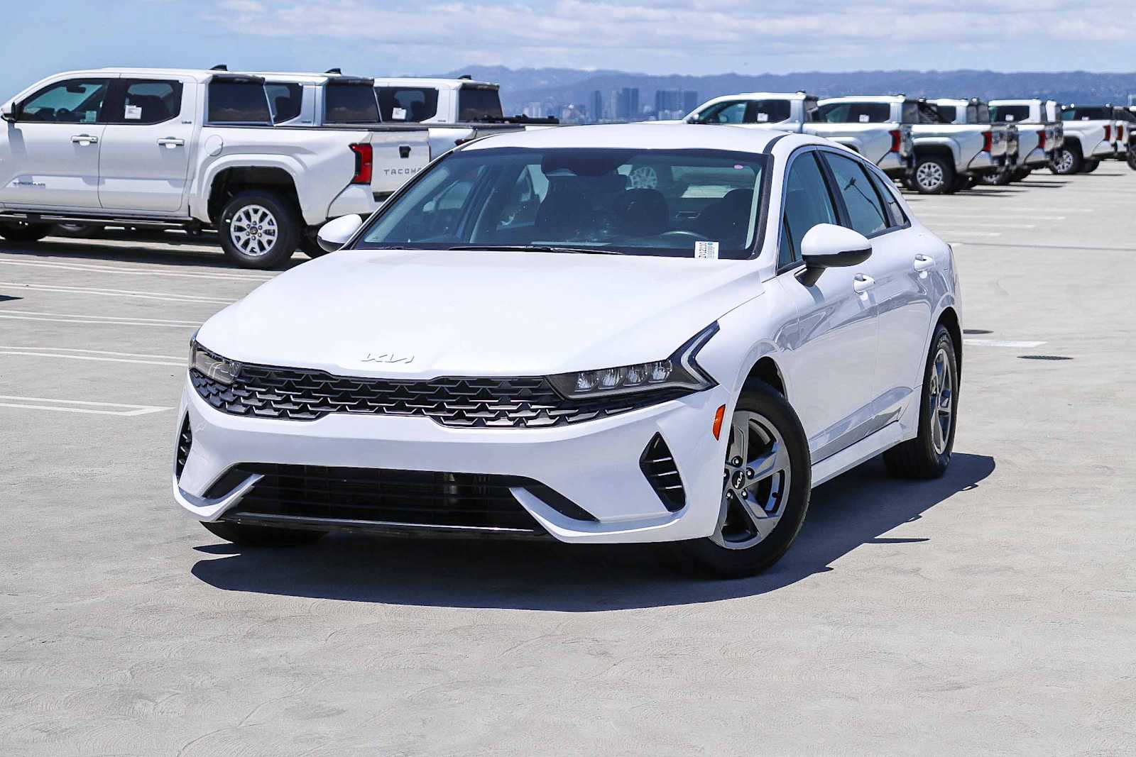2023 Kia Optima LXS FWD's photo