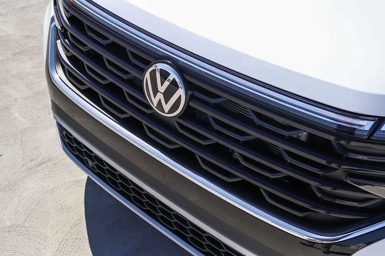 Thumbnail: 2026 Volkswagen Atlas - 8