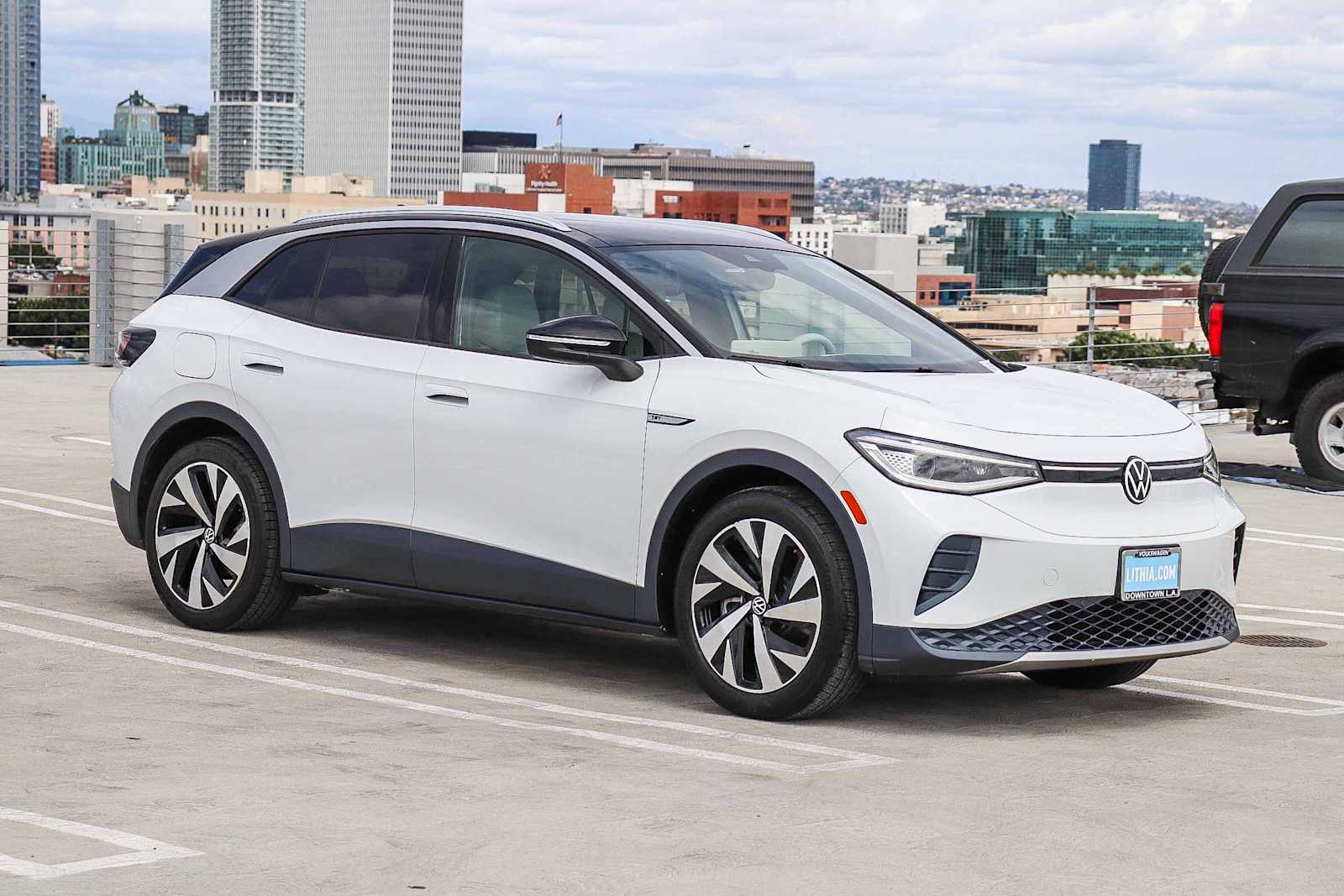 Thumbnail: 2021 Volkswagen ID.4 - 3