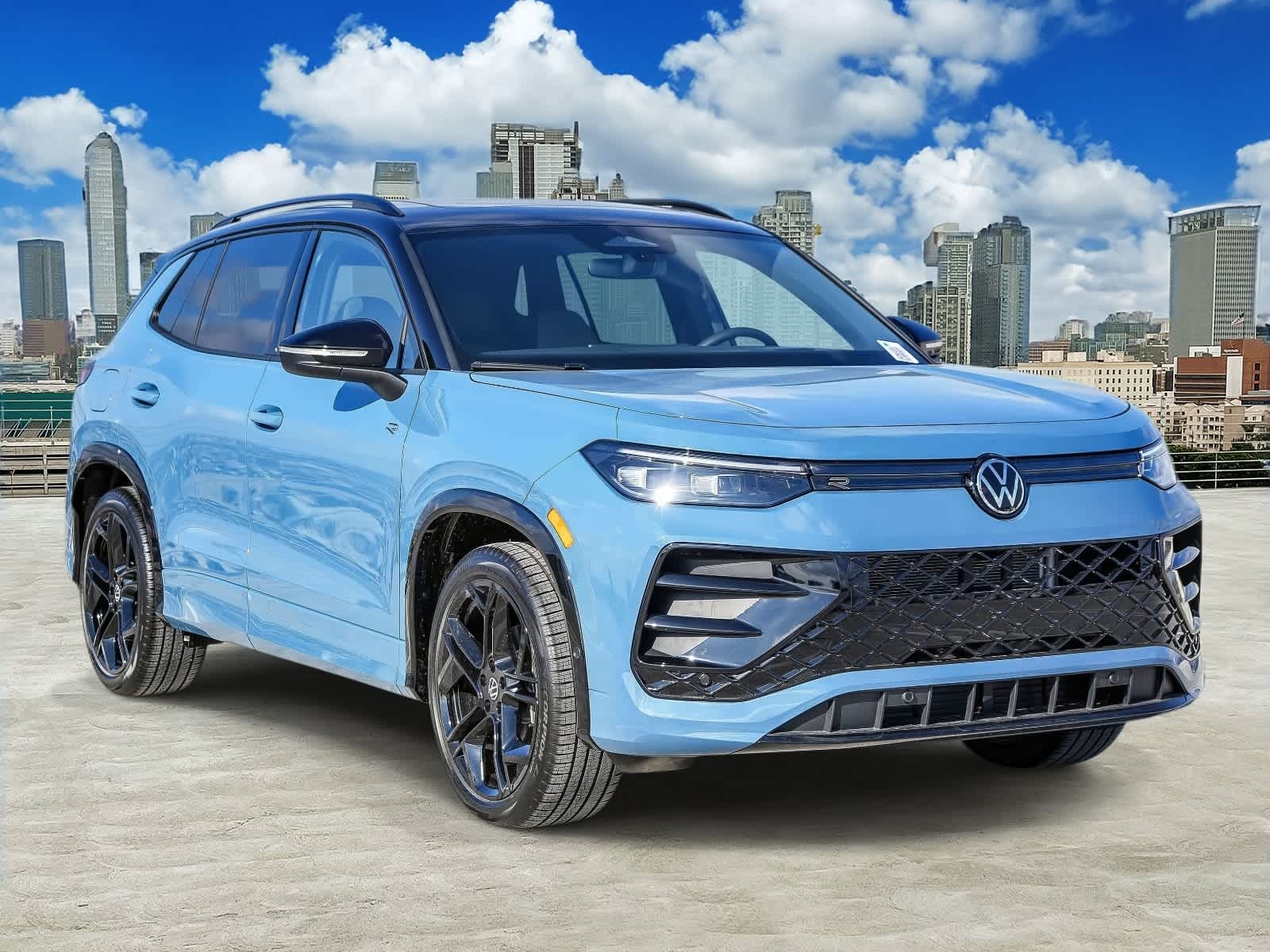 Thumbnail: 2026 Volkswagen Tiguan - 3