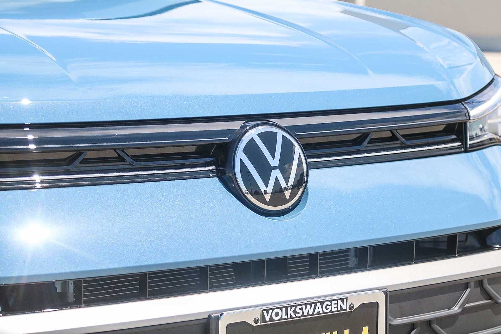 Thumbnail: 2025 Volkswagen Taos - 5