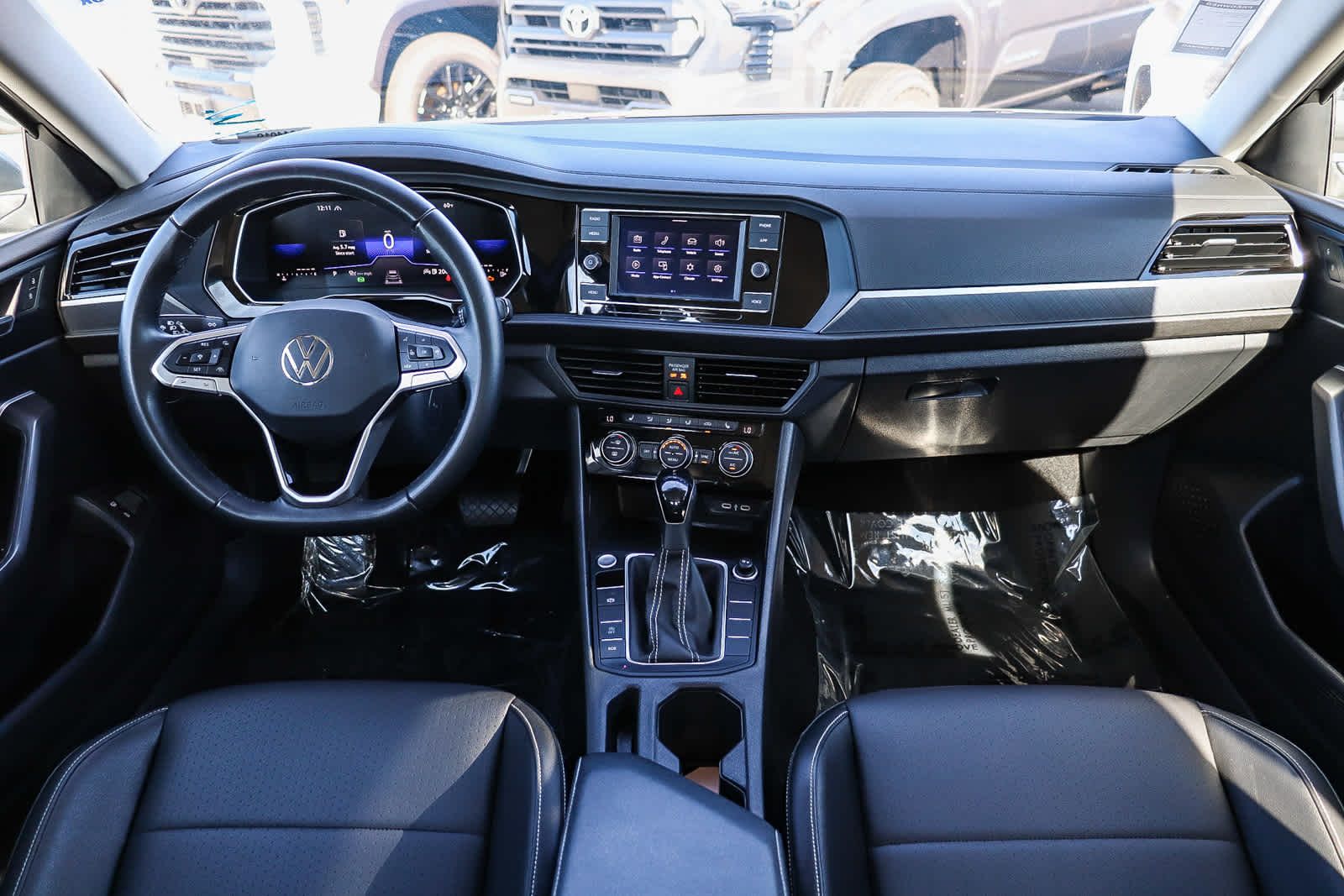 Thumbnail: 2024 Volkswagen Jetta - 12