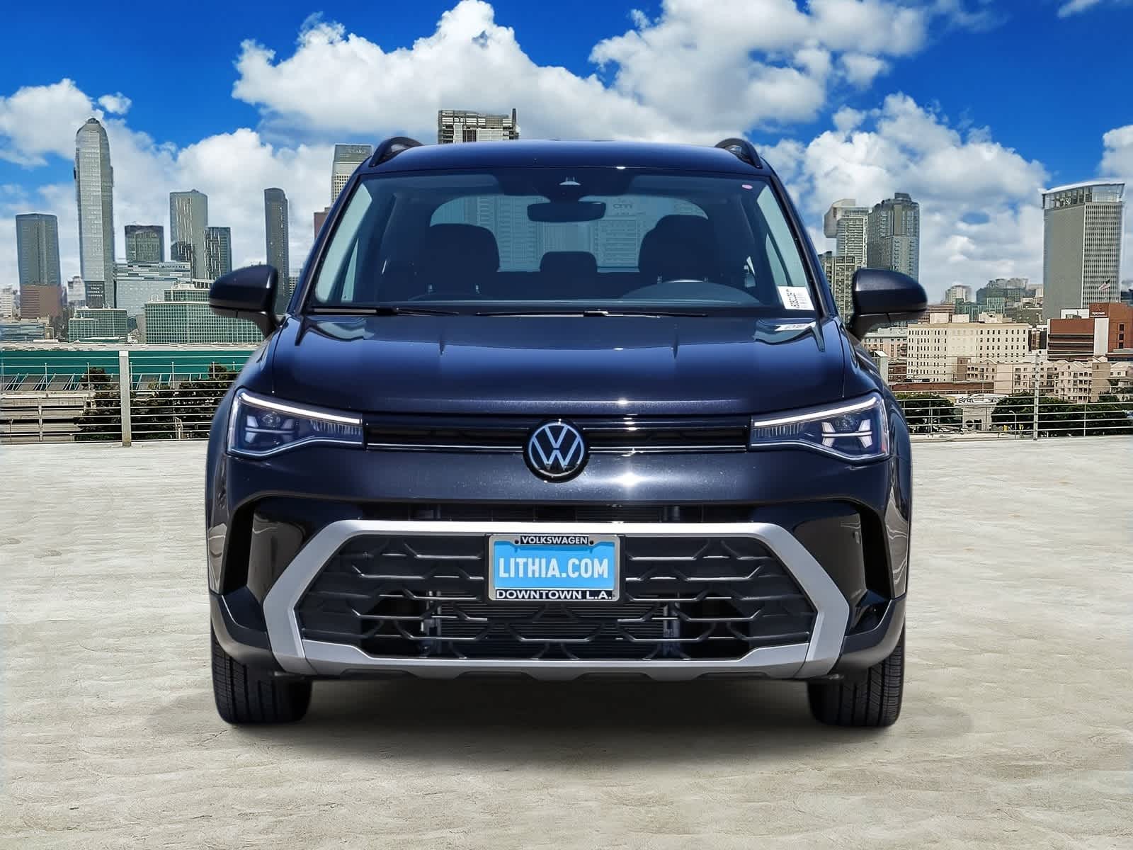 Thumbnail: 2025 Volkswagen Taos - 2