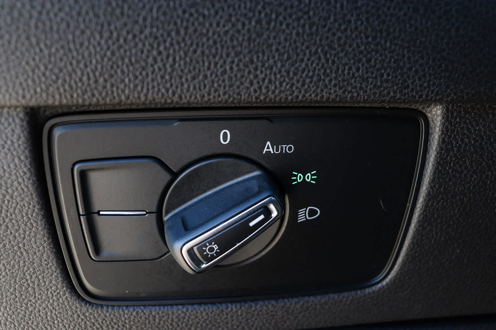 Thumbnail: 2019 Volkswagen Arteon - 23