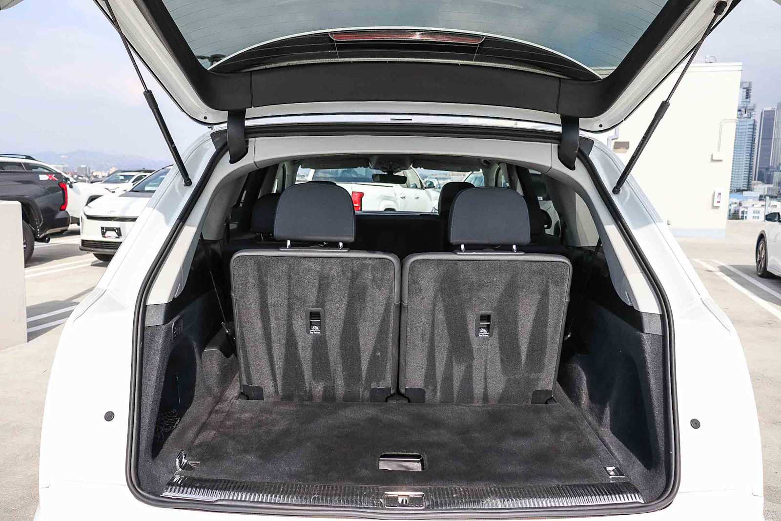 Thumbnail: 2024 Audi Q7 - 27