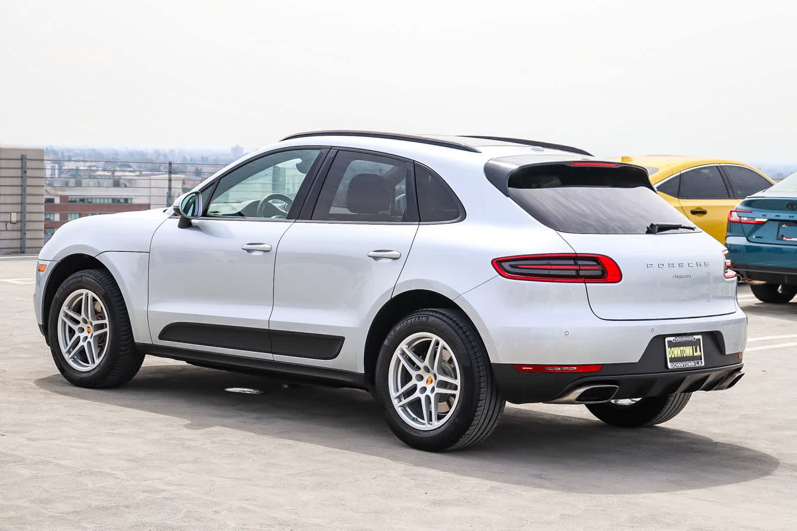 Thumbnail: 2018 Porsche Macan - 6
