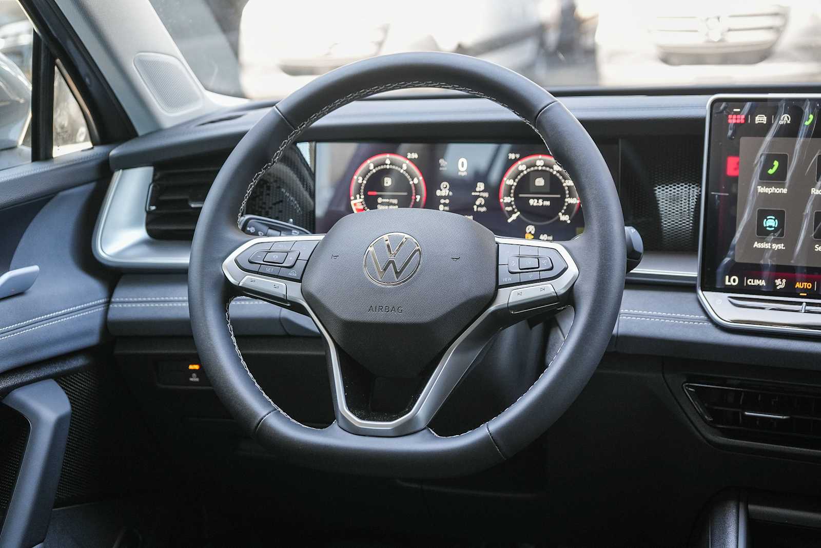 Thumbnail: 2026 Volkswagen Tiguan - 17