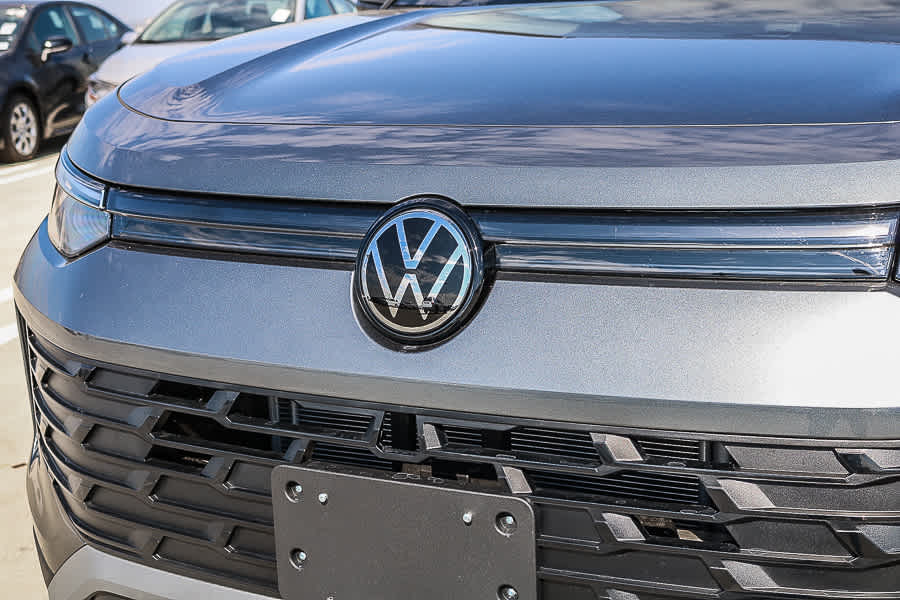 Thumbnail: 2025 Volkswagen Tiguan - 5