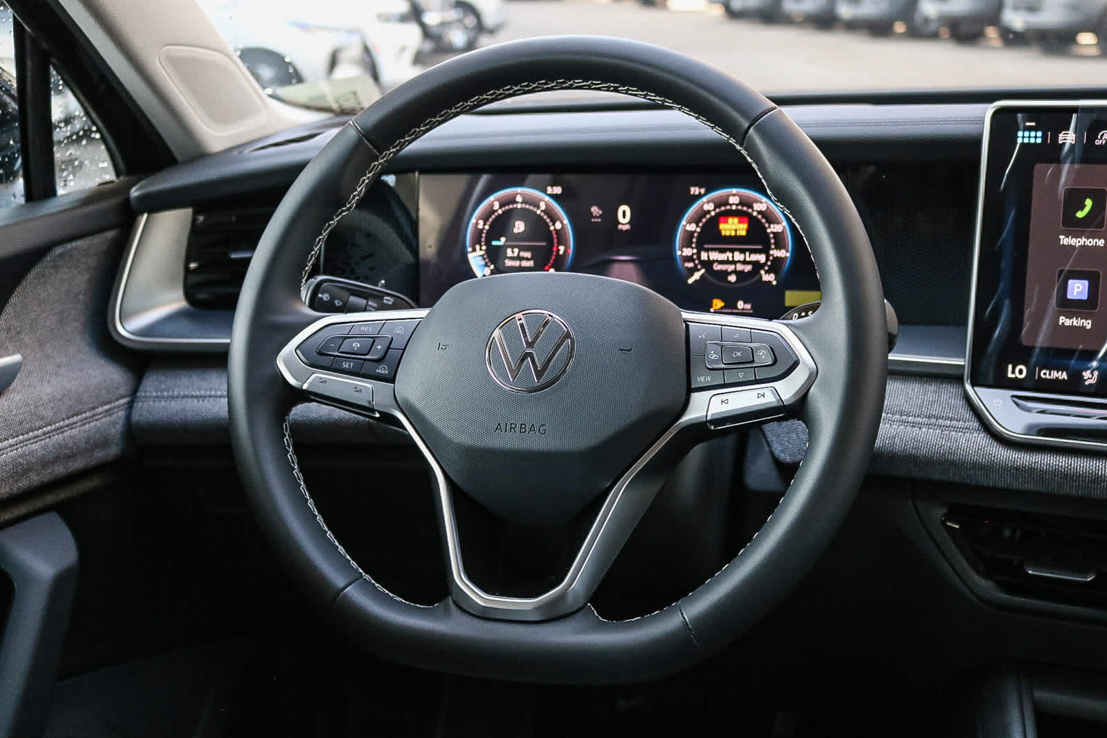 Thumbnail: 2025 Volkswagen Tiguan - 15