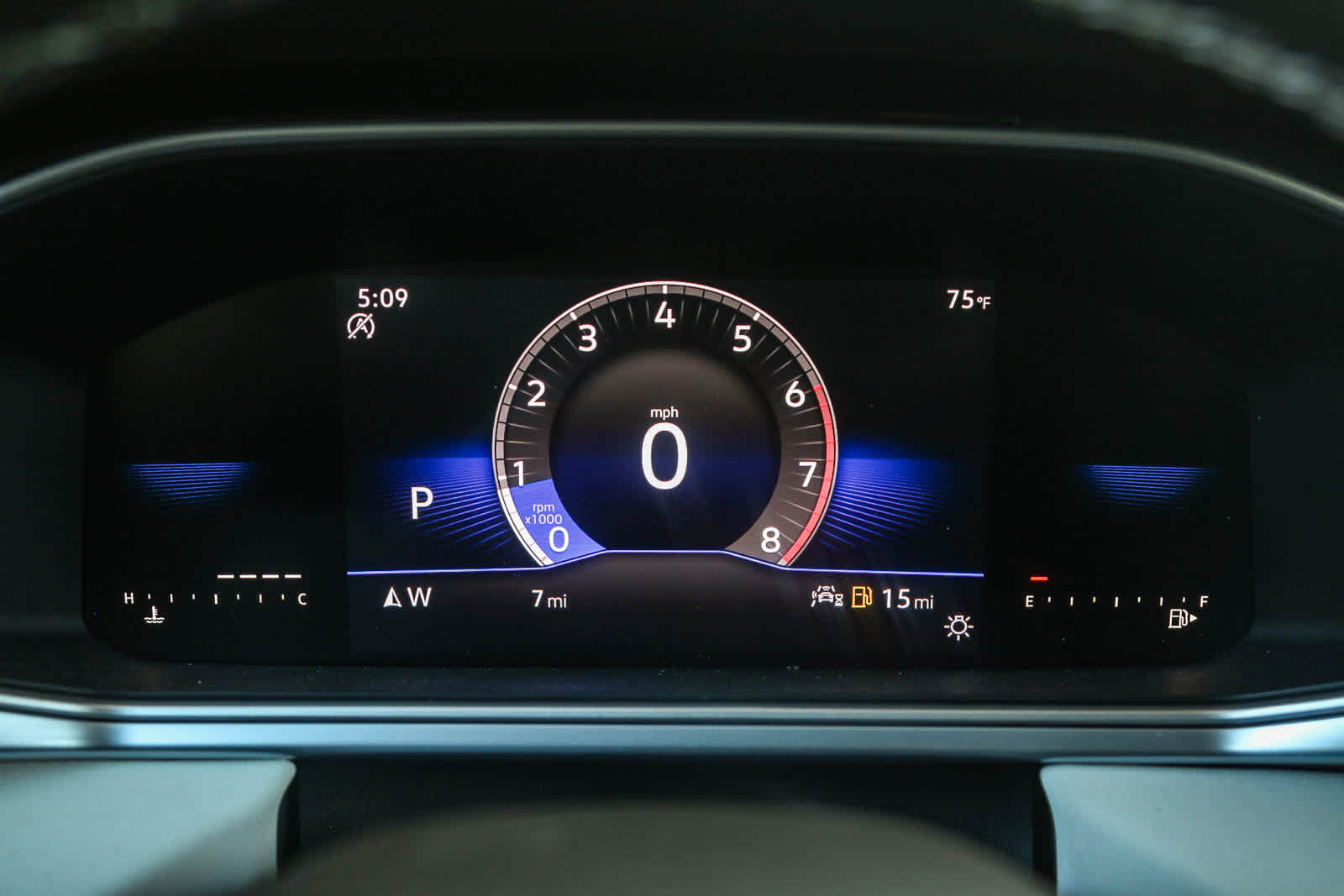 Thumbnail: 2025 Volkswagen Taos - 24