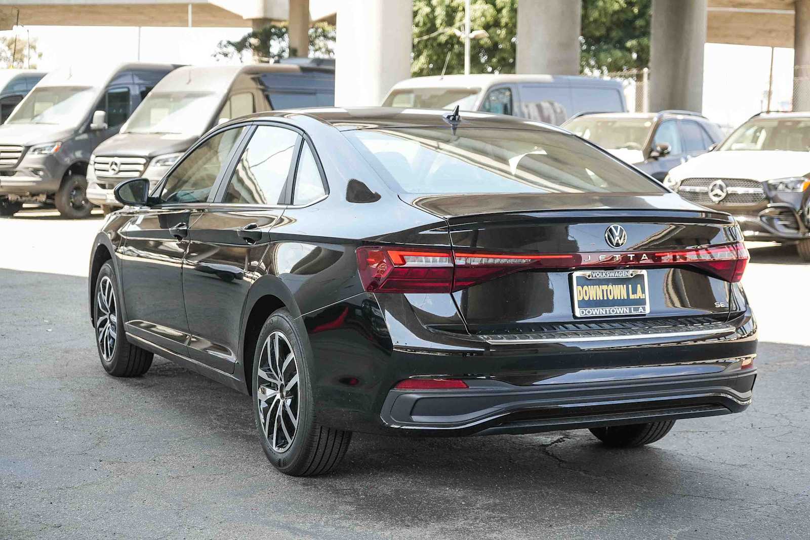 Thumbnail: 2026 Volkswagen Jetta - 8