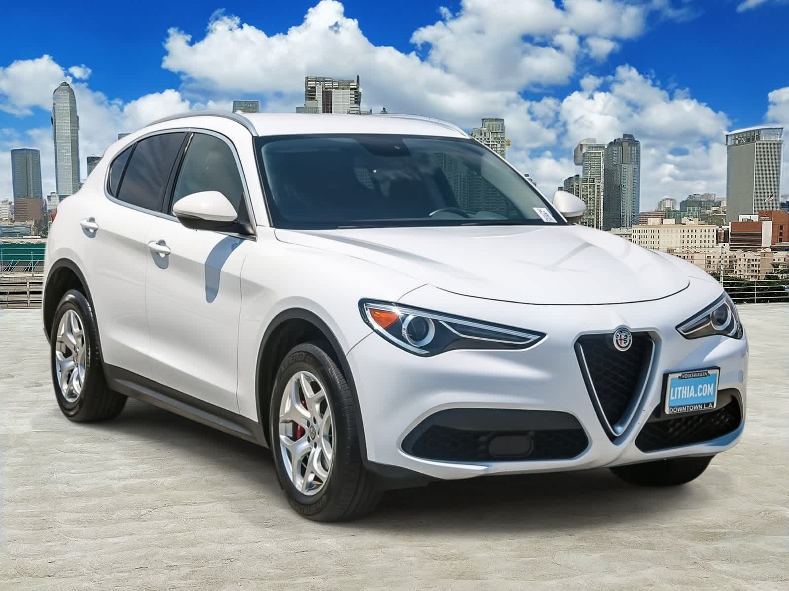 Thumbnail: 2019 Alfa Romeo Stelvio - 3
