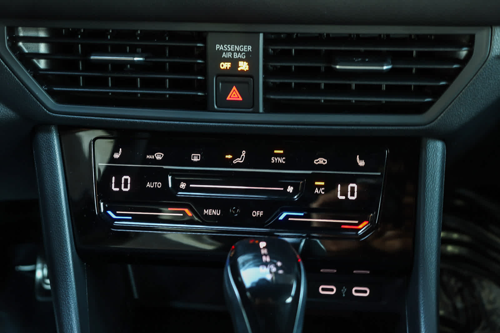 Thumbnail: 2026 Volkswagen Jetta - 16