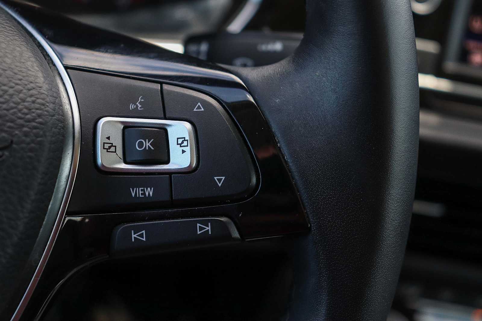 Thumbnail: 2019 Volkswagen Jetta - 23