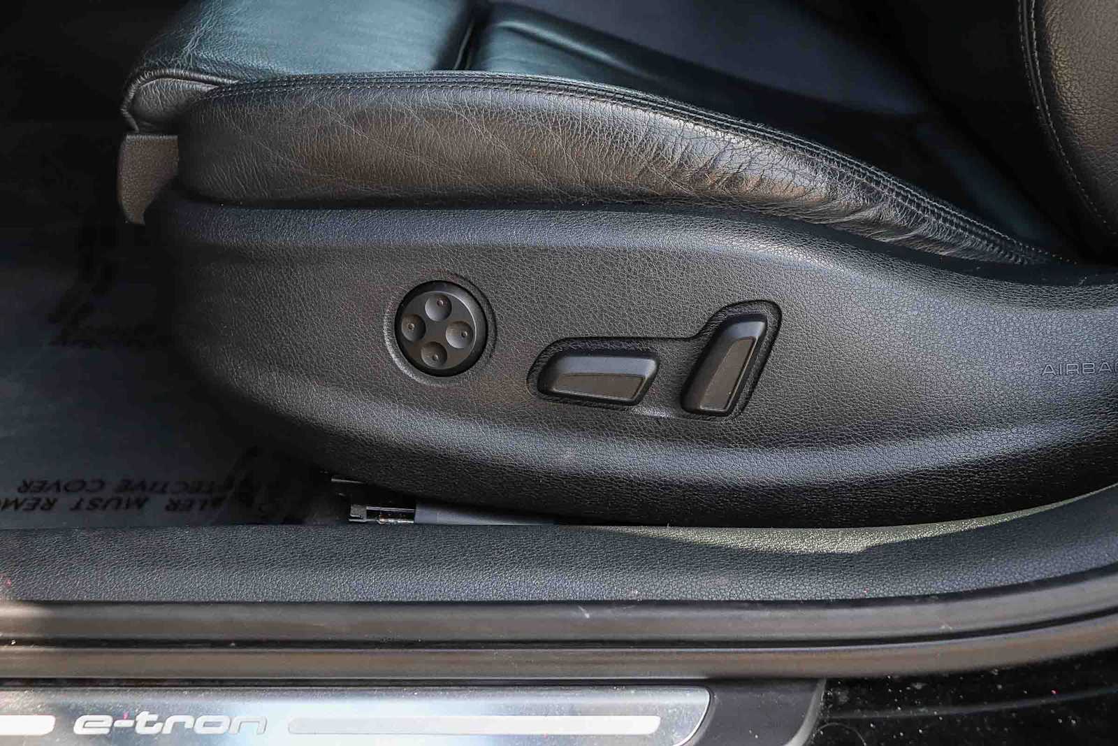 Thumbnail: 2017 Audi A3 e-tron - 21