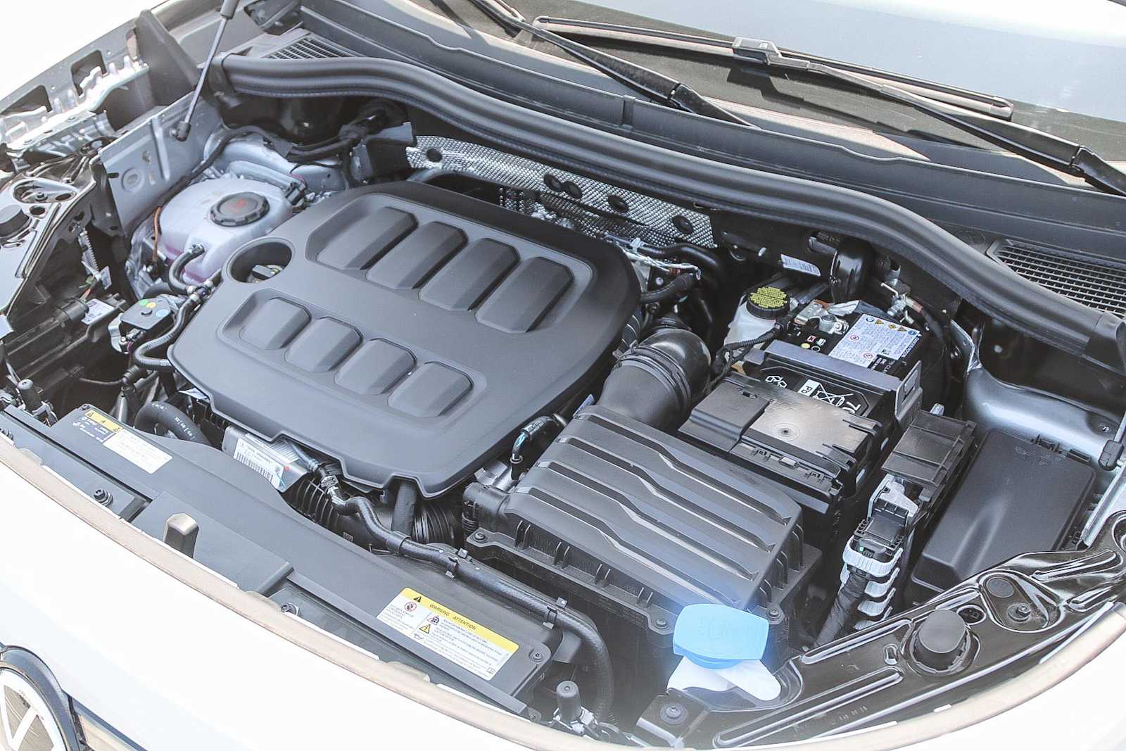 Thumbnail: 2025 Volkswagen Tiguan - 13