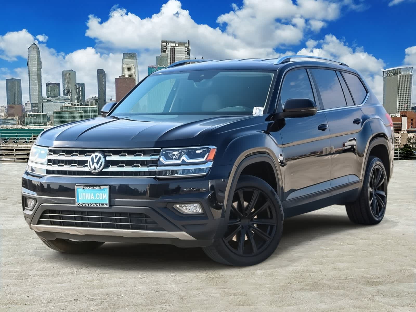Thumbnail: 2018 Volkswagen Atlas - 1