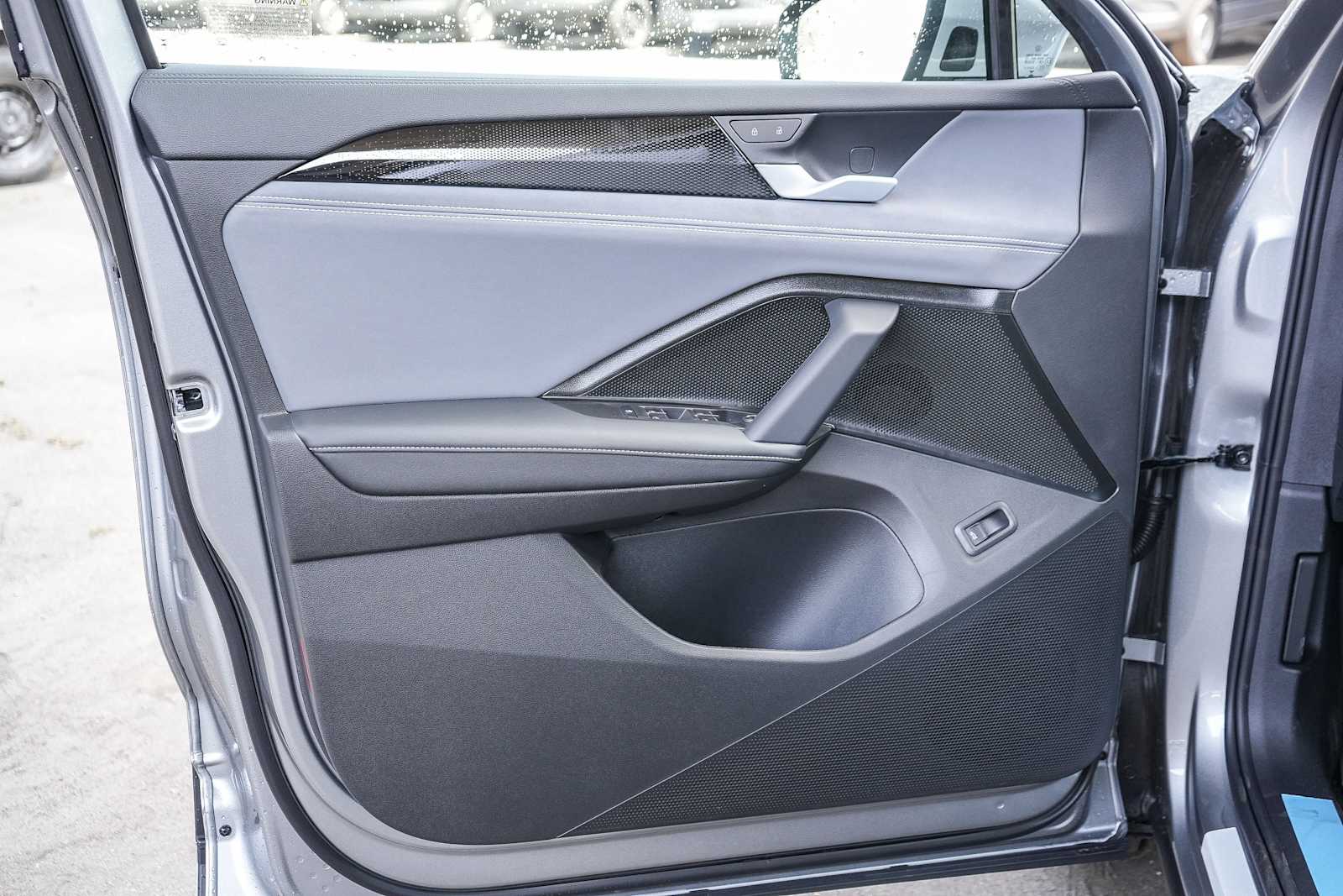 Thumbnail: 2026 Volkswagen Tiguan - 24