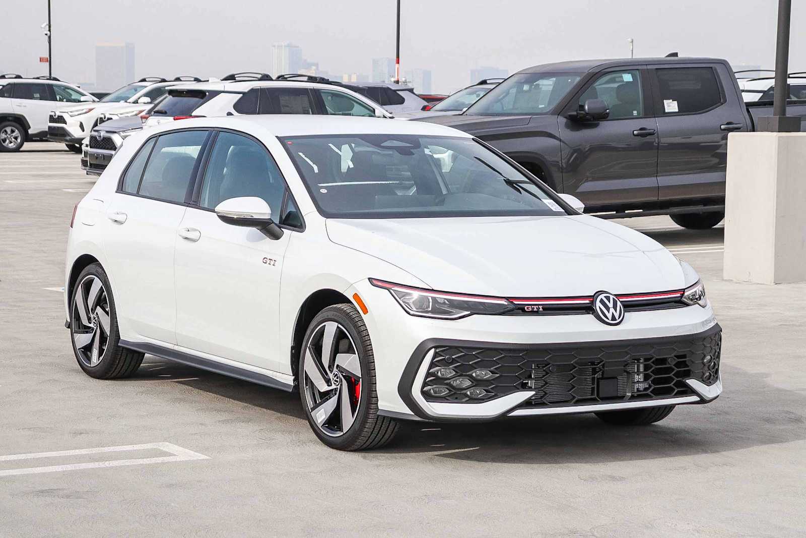 Thumbnail: 2026 Volkswagen Golf - 3