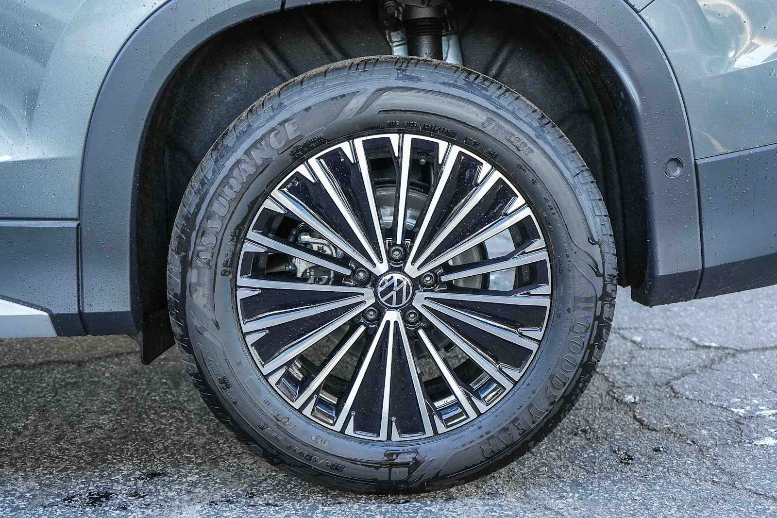 Thumbnail: 2026 Volkswagen Tiguan - 10