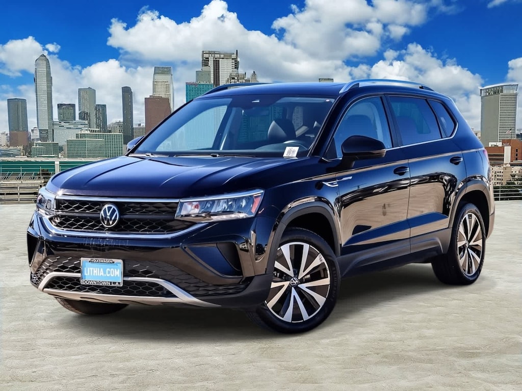 Used 2023 Volkswagen Taos SE SUV