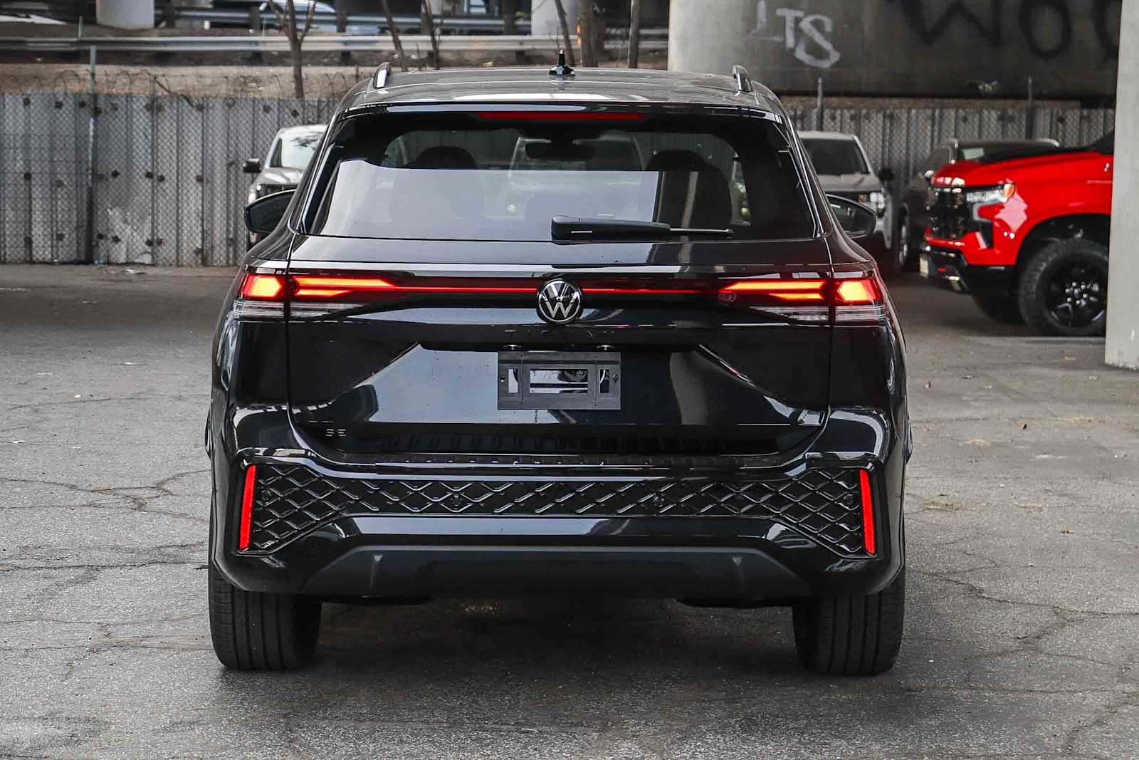 Thumbnail: 2026 Volkswagen Tiguan - 5