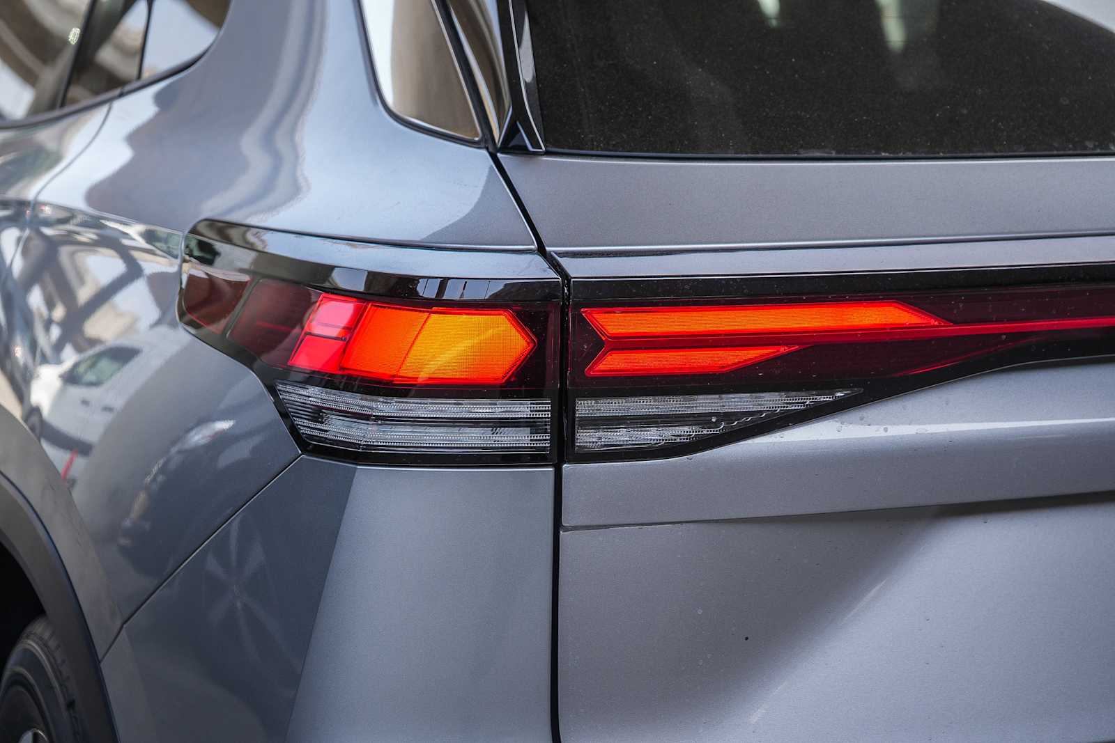 Thumbnail: 2026 Volkswagen Tiguan - 9