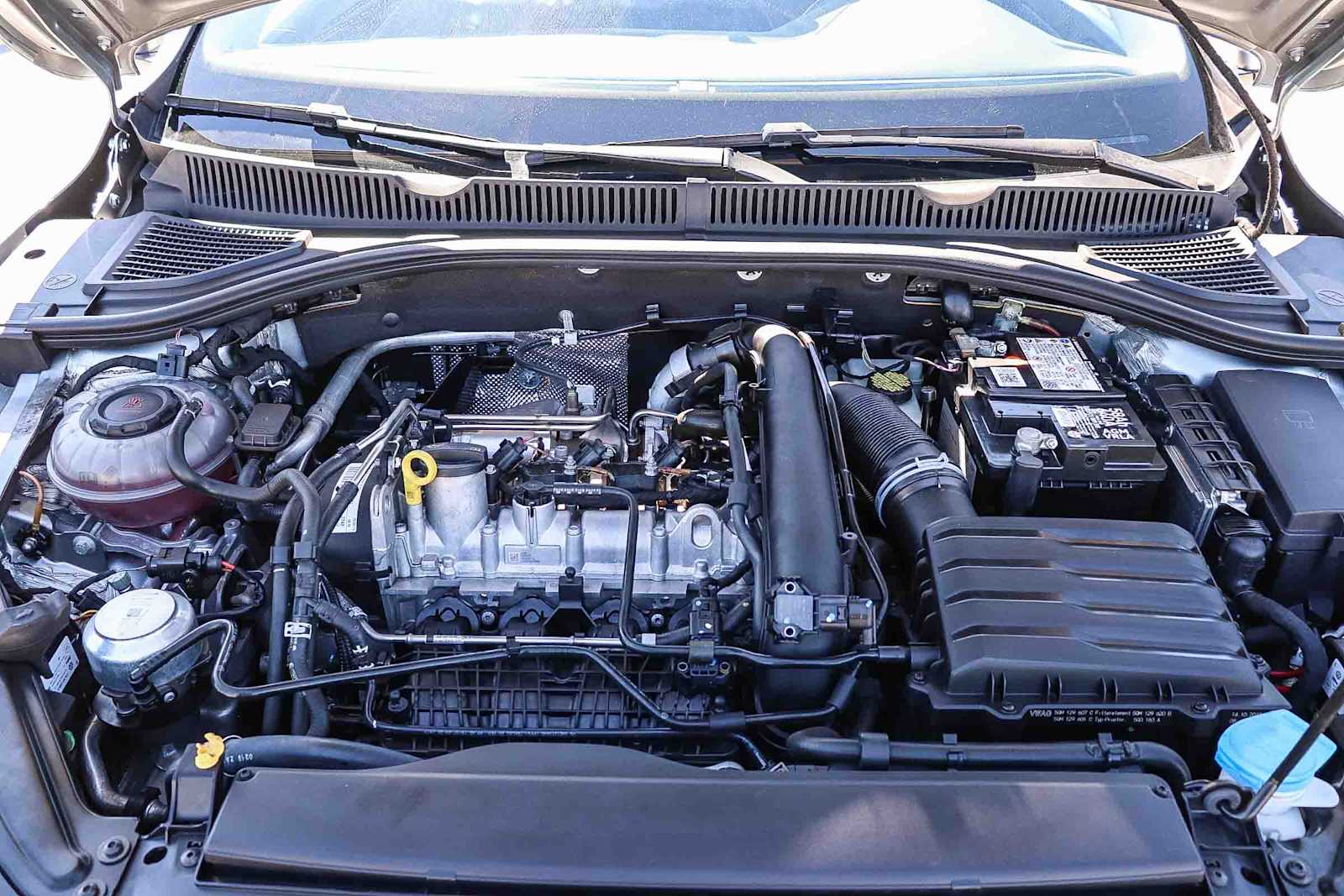 Thumbnail: 2019 Volkswagen Jetta - 27