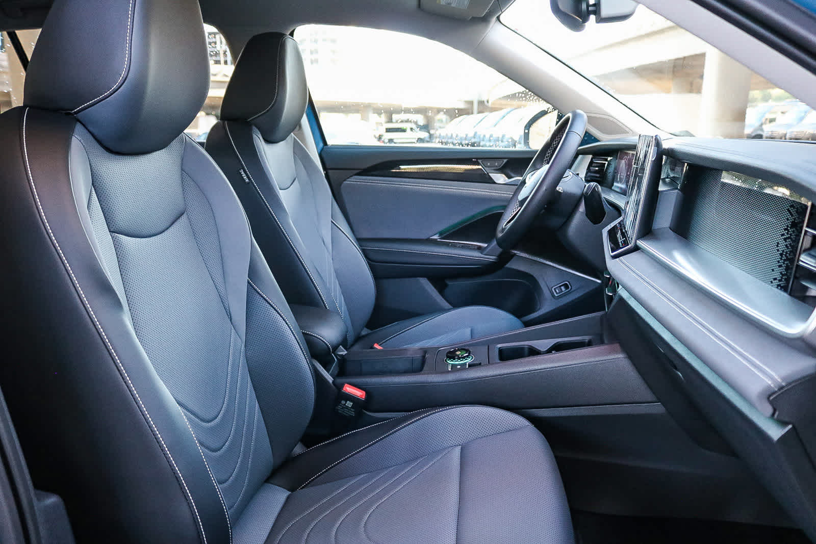 Thumbnail: 2026 Volkswagen Tiguan - 16