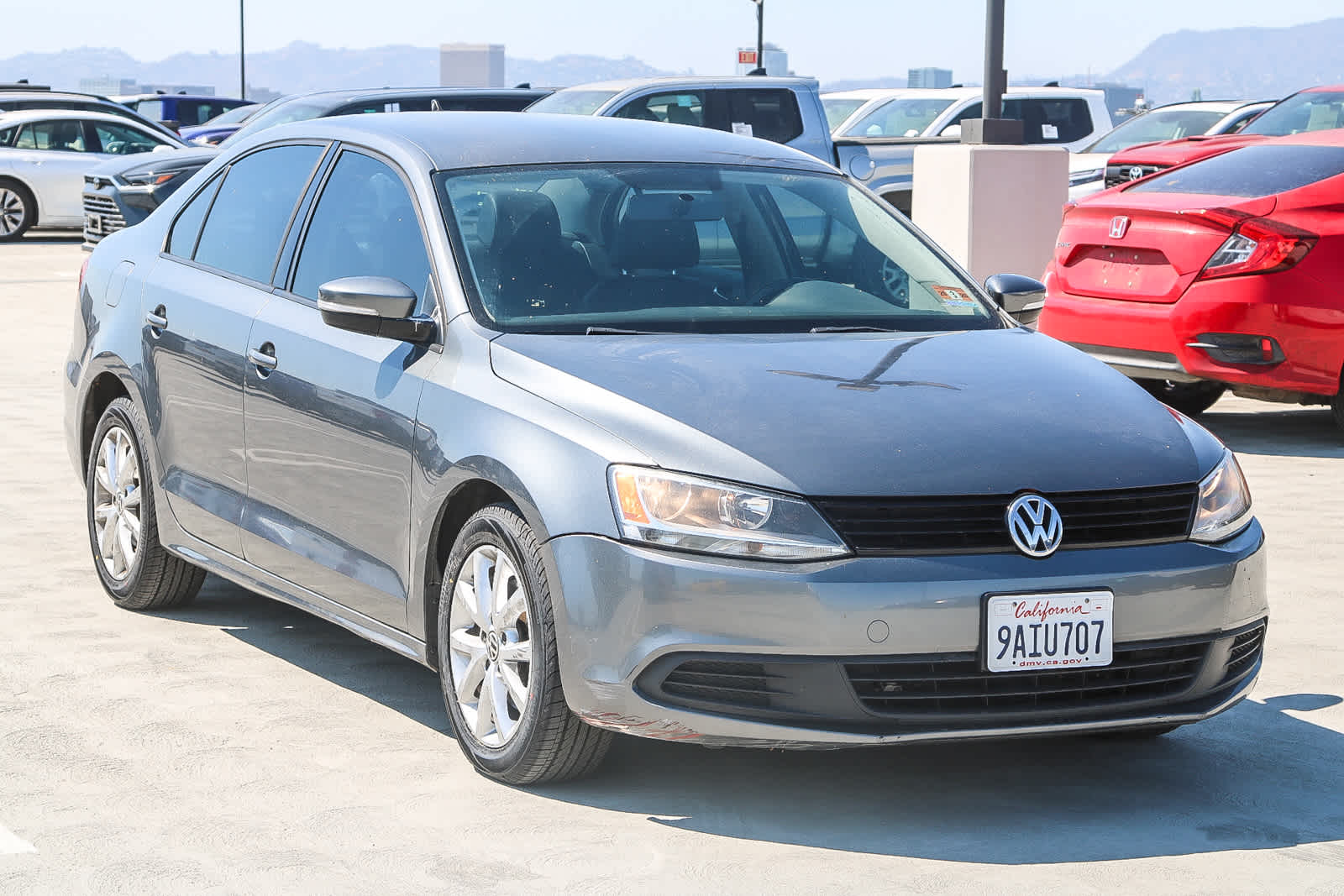 Thumbnail: 2011 Volkswagen Jetta - 3