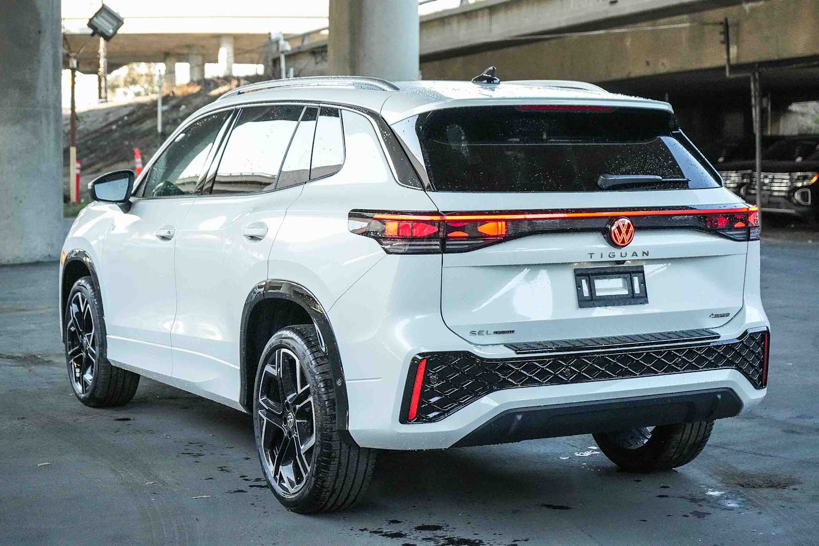 Thumbnail: 2026 Volkswagen Tiguan - 8