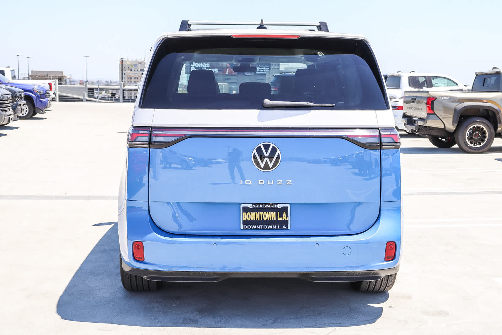 Thumbnail: 2025 Volkswagen ID.Buzz - 5