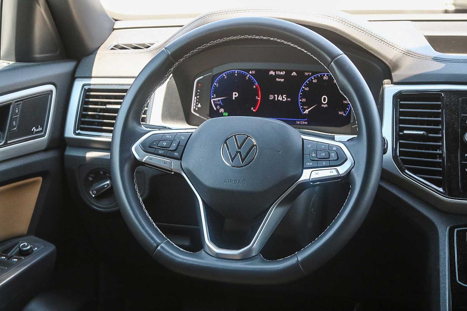 Thumbnail: 2021 Volkswagen Atlas - 19