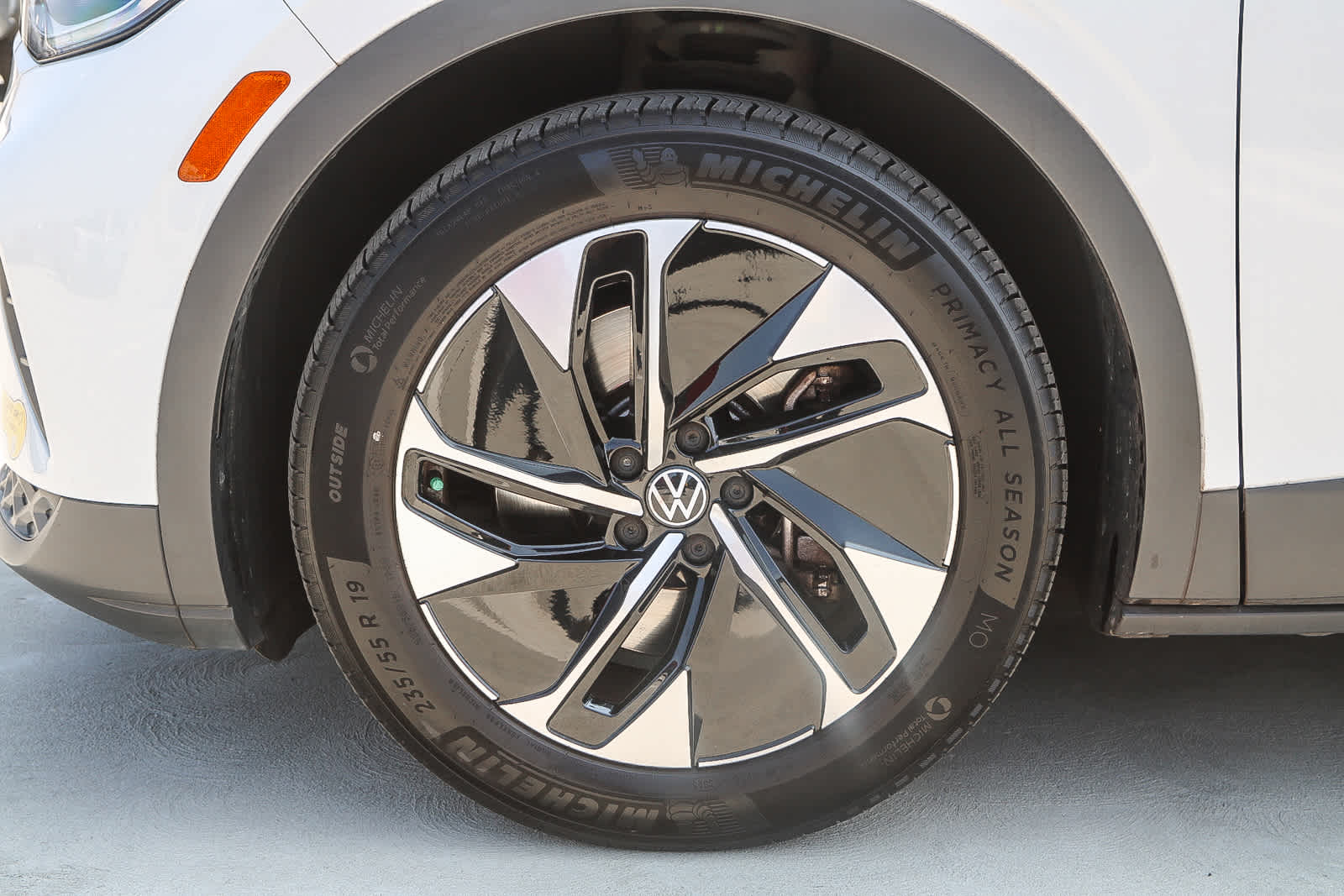 Thumbnail: 2022 Volkswagen ID.4 - 11