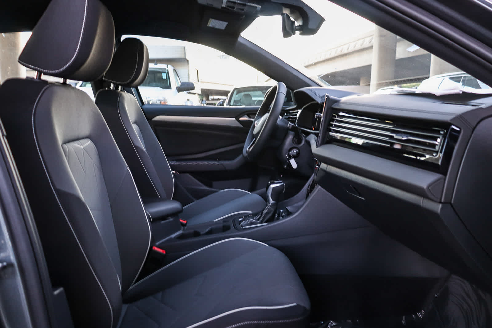 Thumbnail: 2026 Volkswagen Jetta - 19