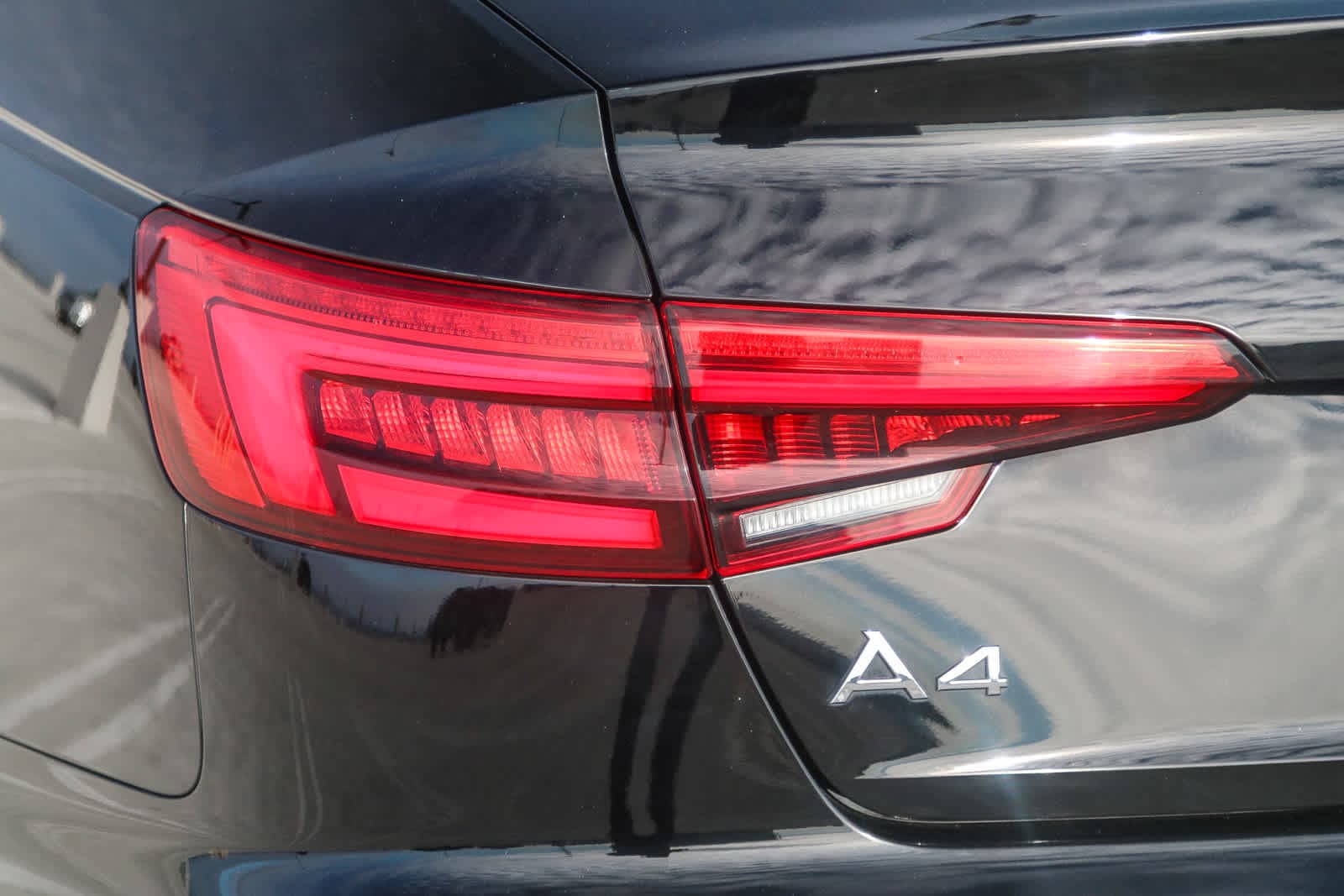 Thumbnail: 2017 Audi A4 - 9