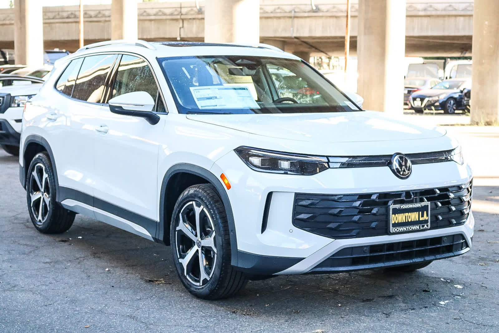 Thumbnail: 2026 Volkswagen Tiguan - 3