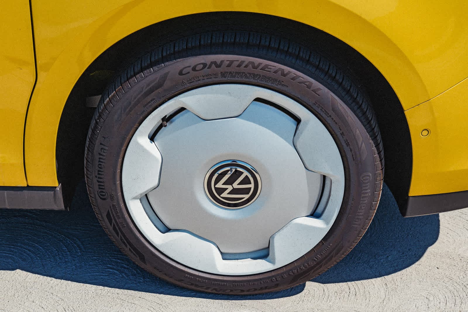 Thumbnail: 2025 Volkswagen ID.Buzz - 12