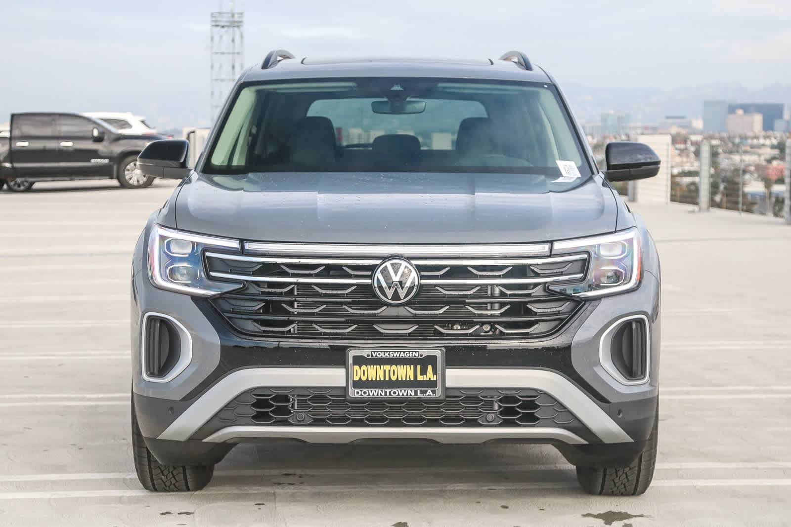 Thumbnail: 2025 Volkswagen Atlas - 2