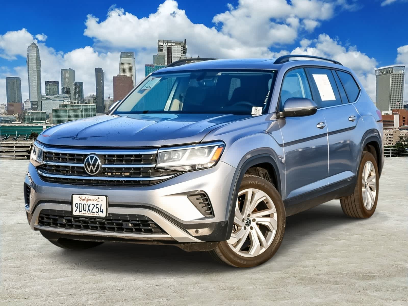 2022 Volkswagen Atlas SE w/Tech's photo