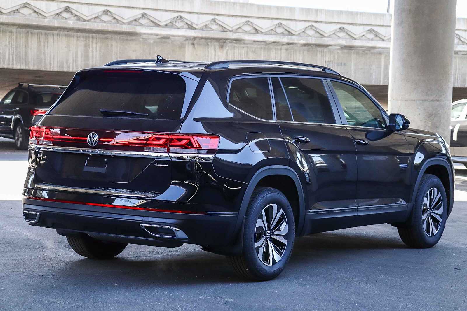 Thumbnail: 2026 Volkswagen Atlas - 4