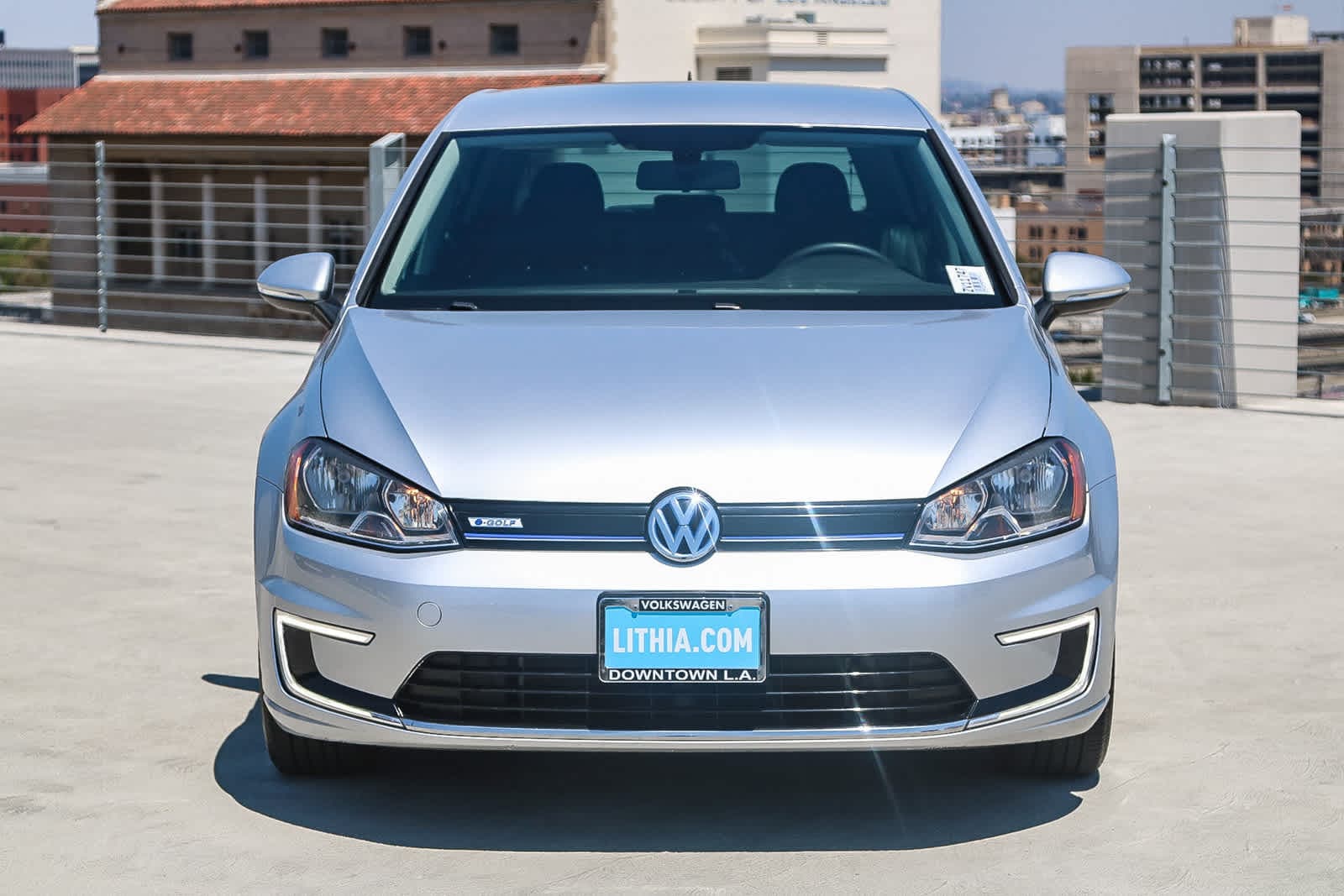 Used 2016 Volkswagen e-Golf e-Golf SE with VIN WVWKP7AU8GW904202 for sale in Los Angeles, CA