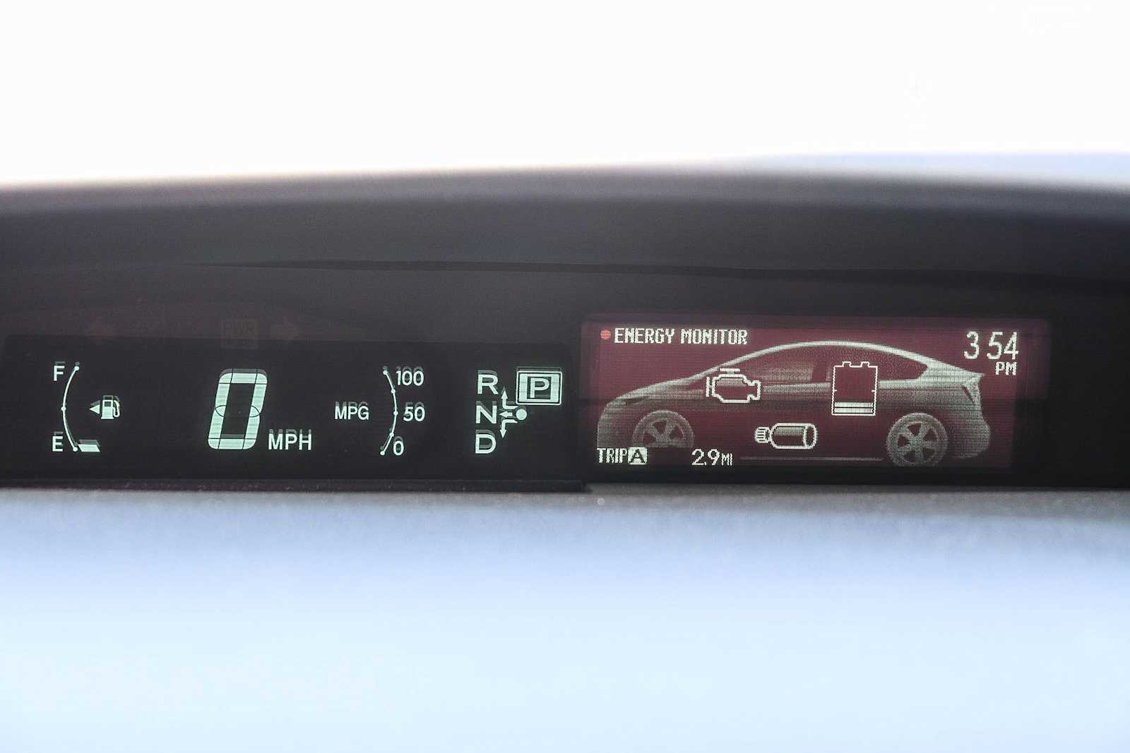 Thumbnail: 2013 Toyota Prius - 19